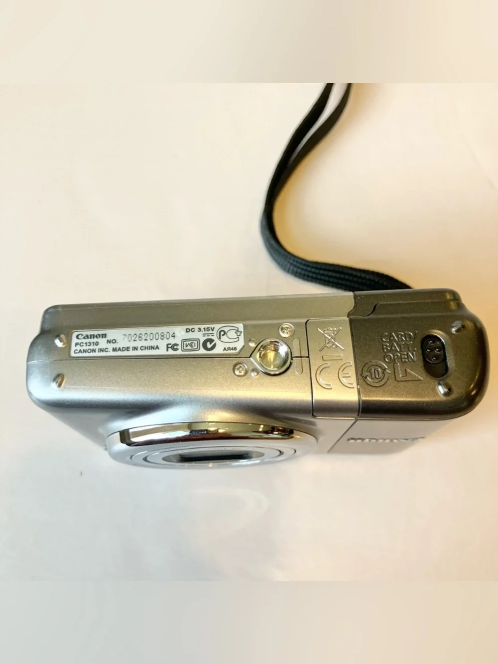 Canon PowerShot A2000 IS Digital Camera 10.0 MP 6X *Read* Parts